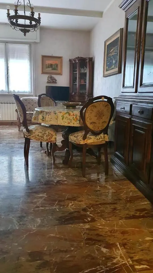 La Casa Del Papa' Apartment Chiavari Italy